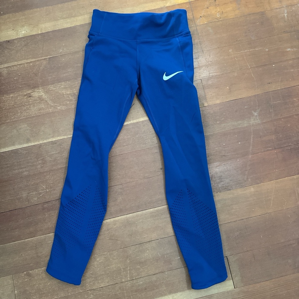 Nike Royal Blue cropped Leggings